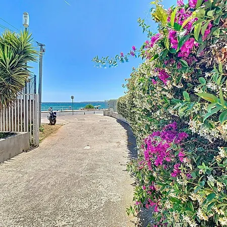 Estivaliere - 6 Couchages - 3 - Parking Golfe-Juan