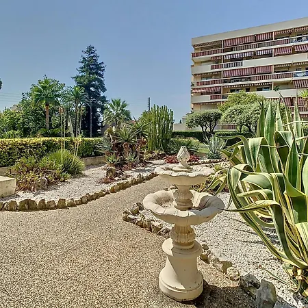 Estivaliere - 6 Couchages - 3 - Parking * Golfe-Juan